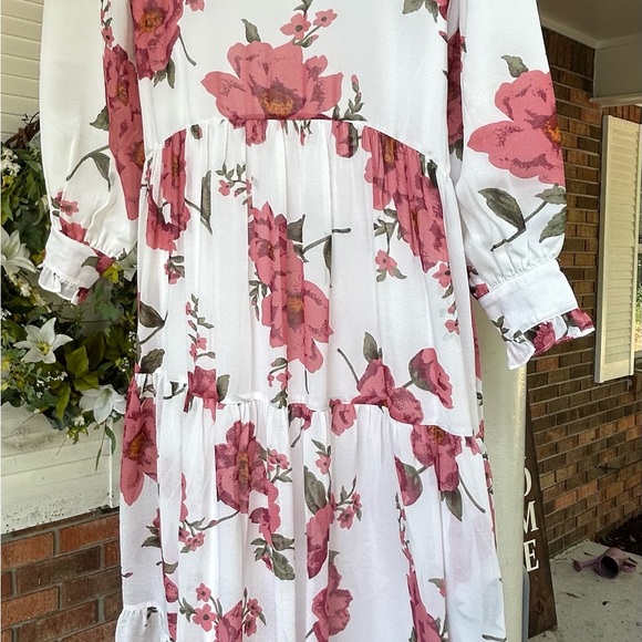 Dainty Jewells Pink Floral Dress - Picture 2 of 3